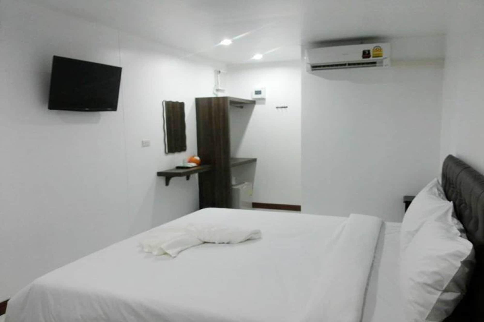 Cape Go Resort Pantai Chao Lao Bagian luar foto